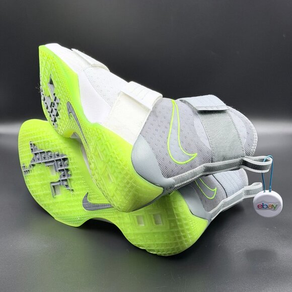 Nike LeBron Soldier 10 'Dunkman' - Picture 8 of 10